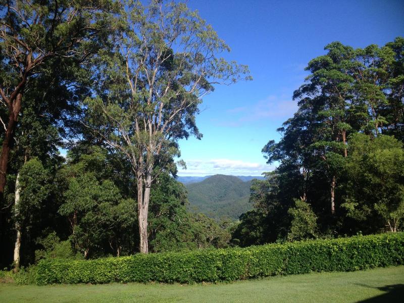Mapleton Falls Accommodation image