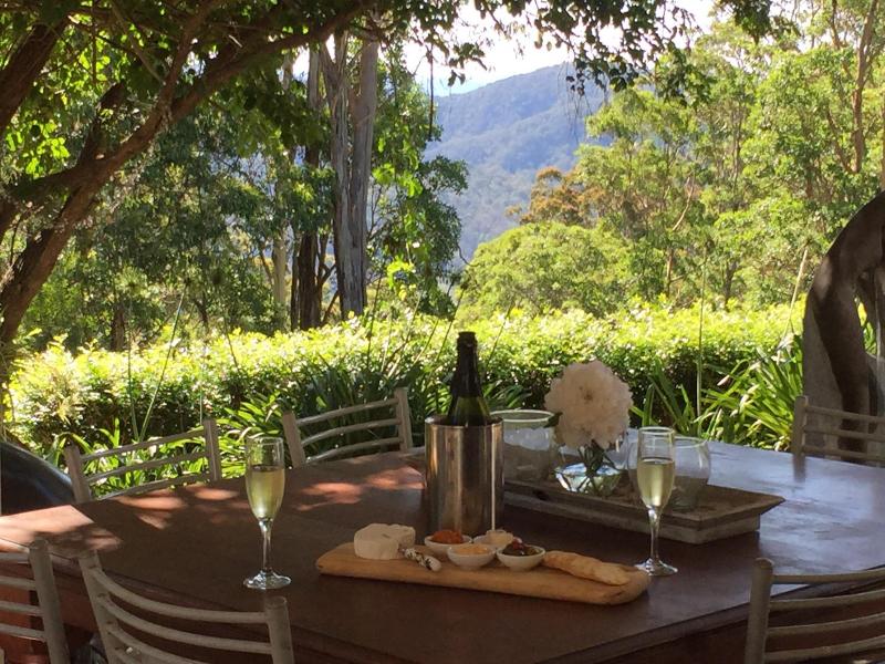 Mapleton Falls Accommodation image
