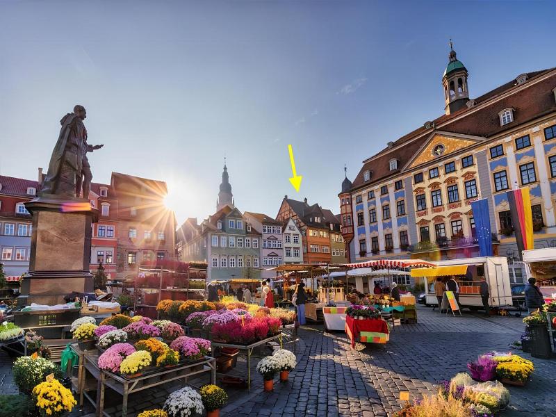 The Square Coburg image