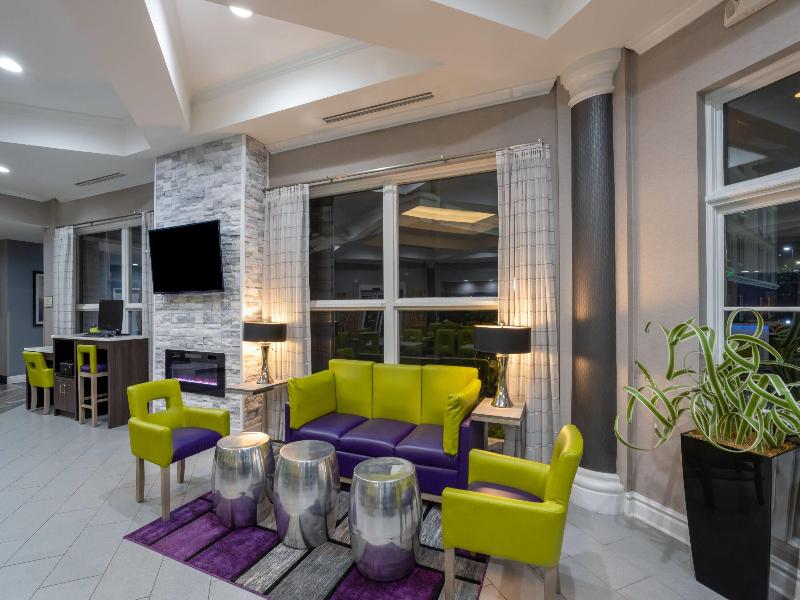 La Quinta Inn & Suites Birmingham Hoover