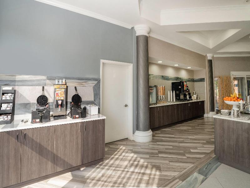 La Quinta Inn & Suites Birmingham Hoover