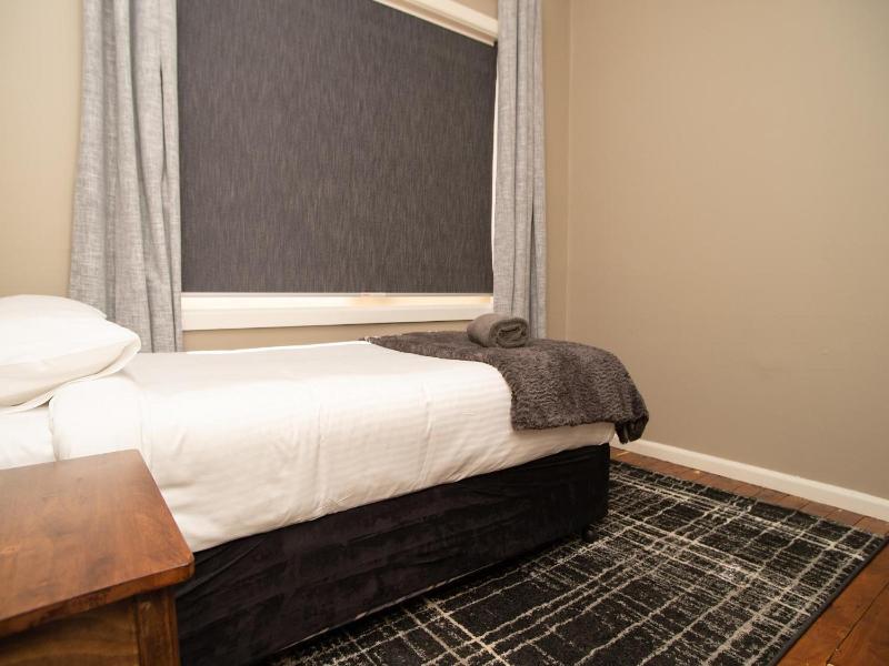 Manera Heights Apartments image