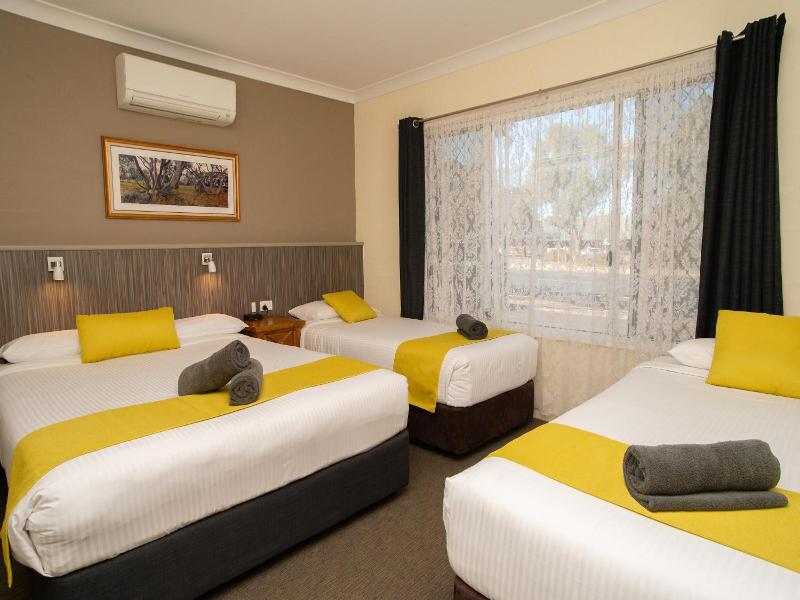 Manera Heights Apartments image