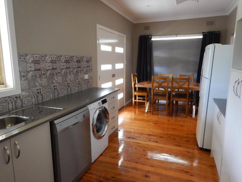 Manera Heights Apartments image