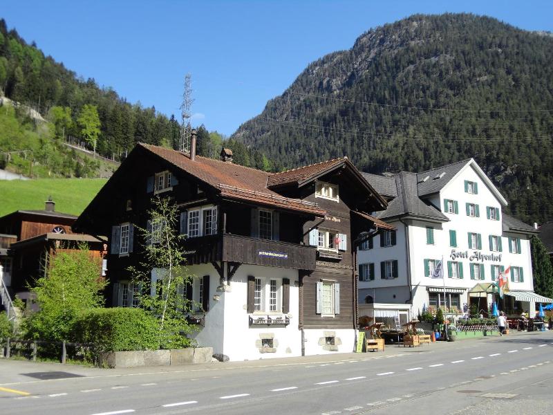 Gotthard Backpacker image