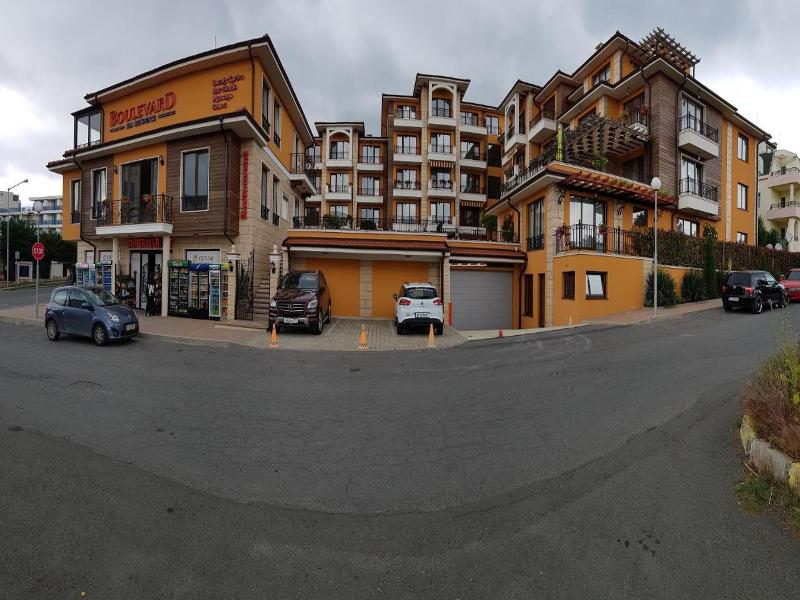 Boulevard Sea Residence image