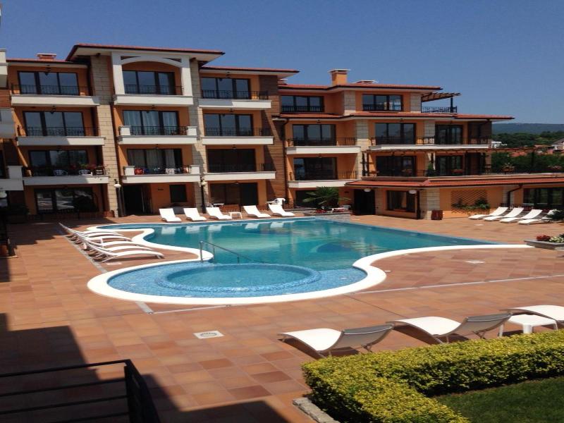 Boulevard Sea Residence image