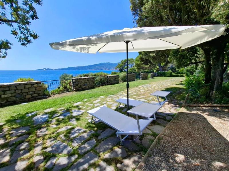 Castello Canevaro image