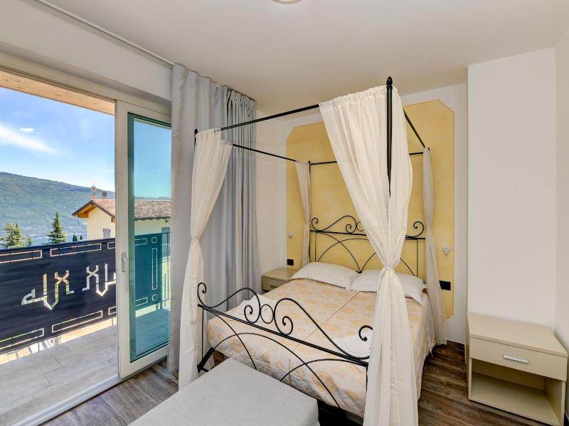 Borgo Ermanno image