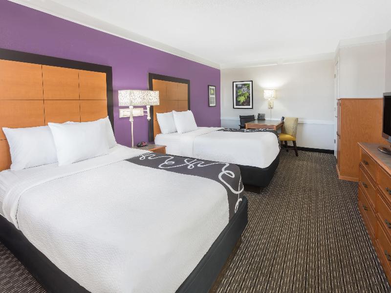 Baymont by Wyndham Greenville Woodruff Rd image
