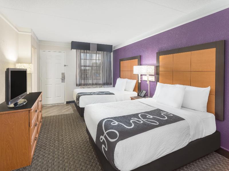 Baymont by Wyndham Greenville Woodruff Rd image