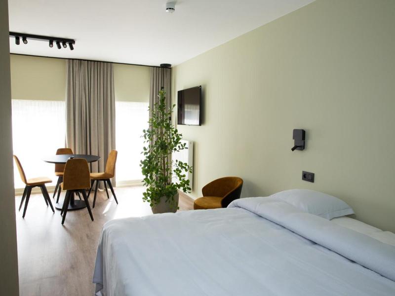 Appart Hôtel En Ville image