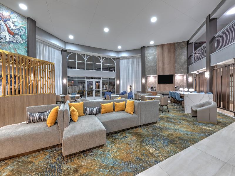 La Quinta Inn & Suites Dallas DFW Airport North image