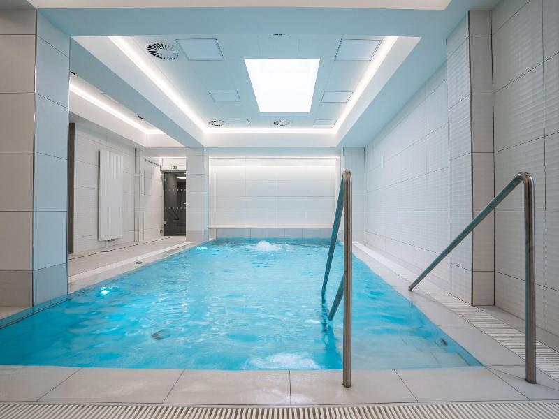 Family Apartments By Astoria Hotel & Medical Spa image
