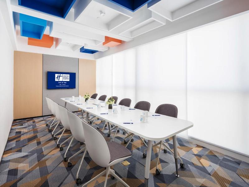 Holiday Inn Express Foshan Chancheng By Ihg image
