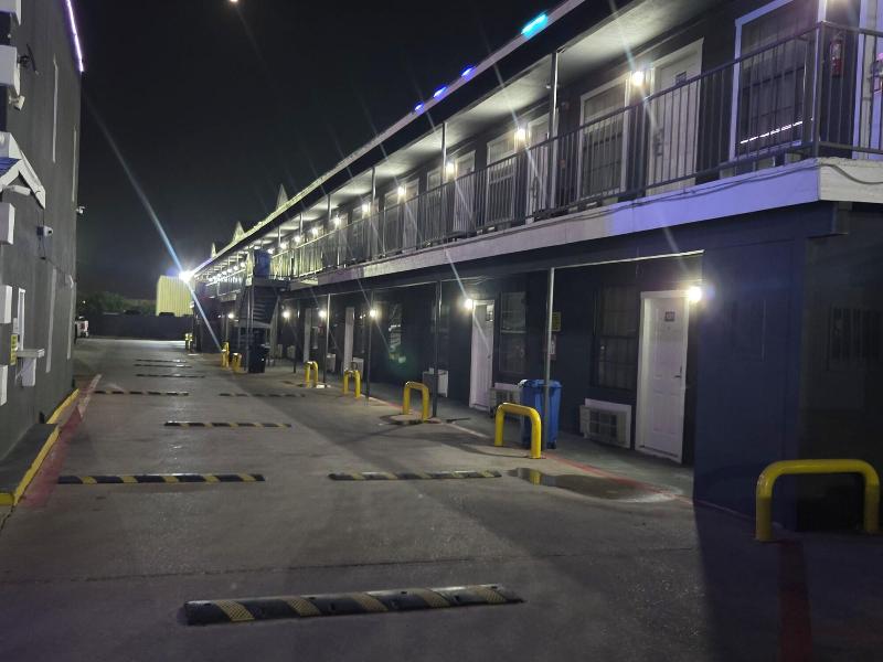 Motel 9