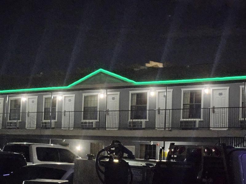 Motel 9