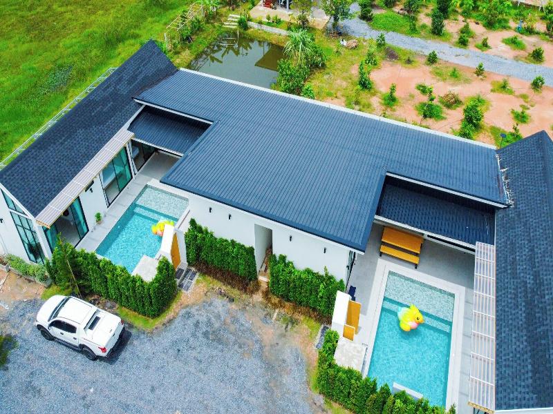 Villa Paramount 1 image