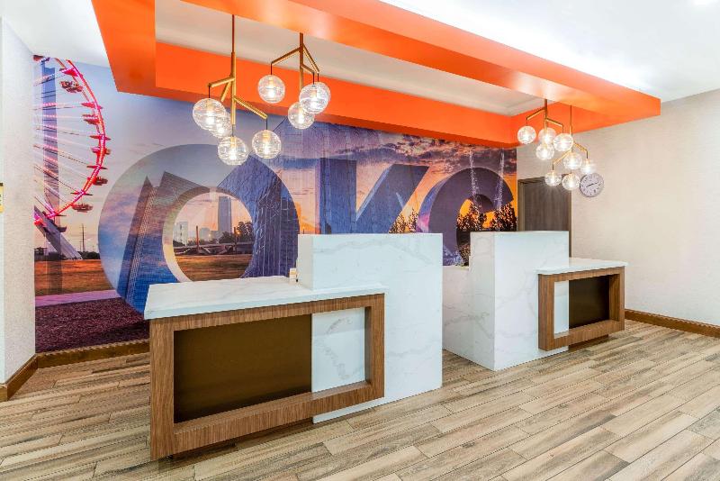 La Quinta Inn Okalhoma City Airport image