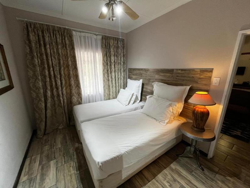 Valley Lodge & Spa image