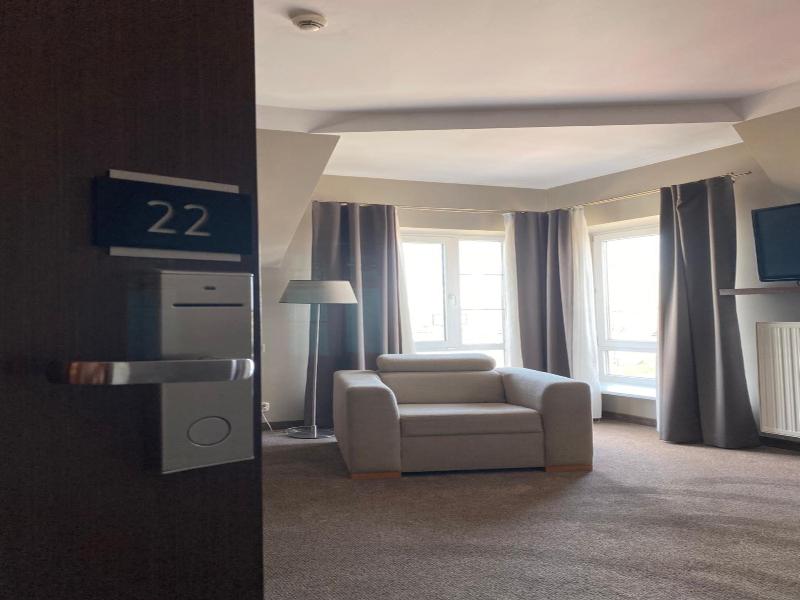 Comm Hotel Poznan Airport image
