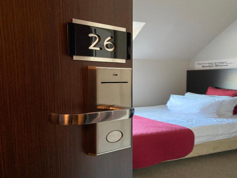 Comm Hotel Poznan Airport image