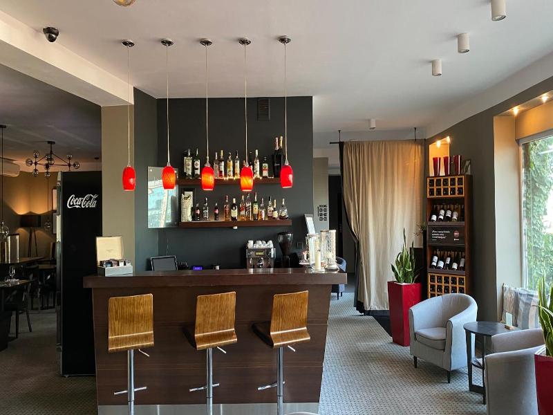 Comm Hotel Poznan Airport image