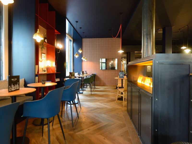 Hotel Profis image