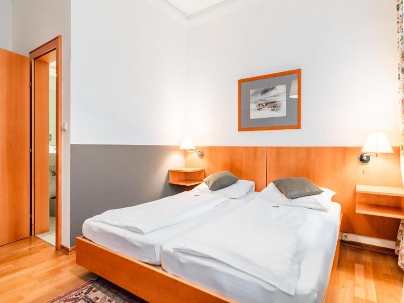 Hotel Markgraf image