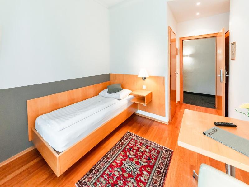 Hotel Markgraf image