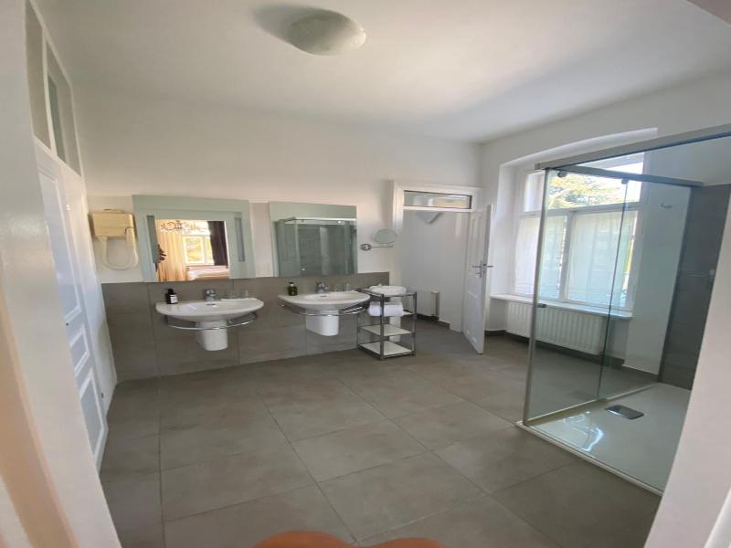 Hotel Markgraf image