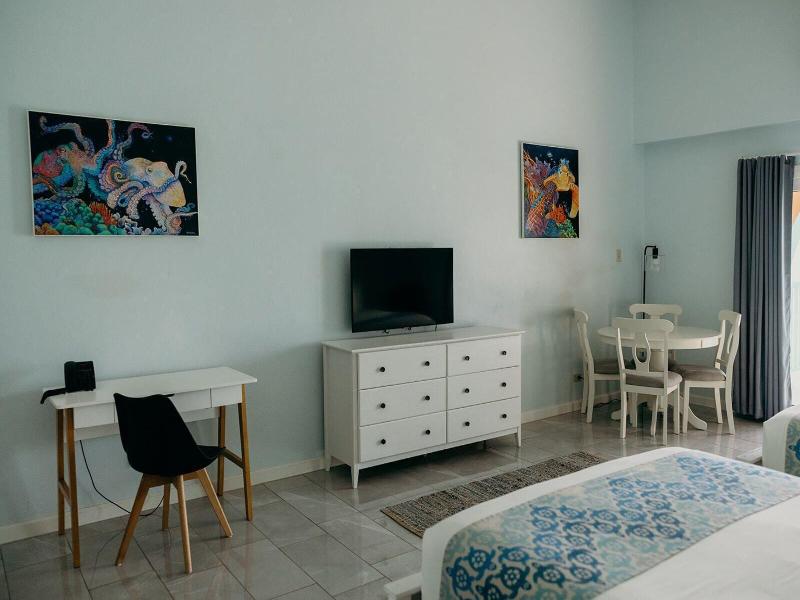Grapetree Bay Hotel Villas image