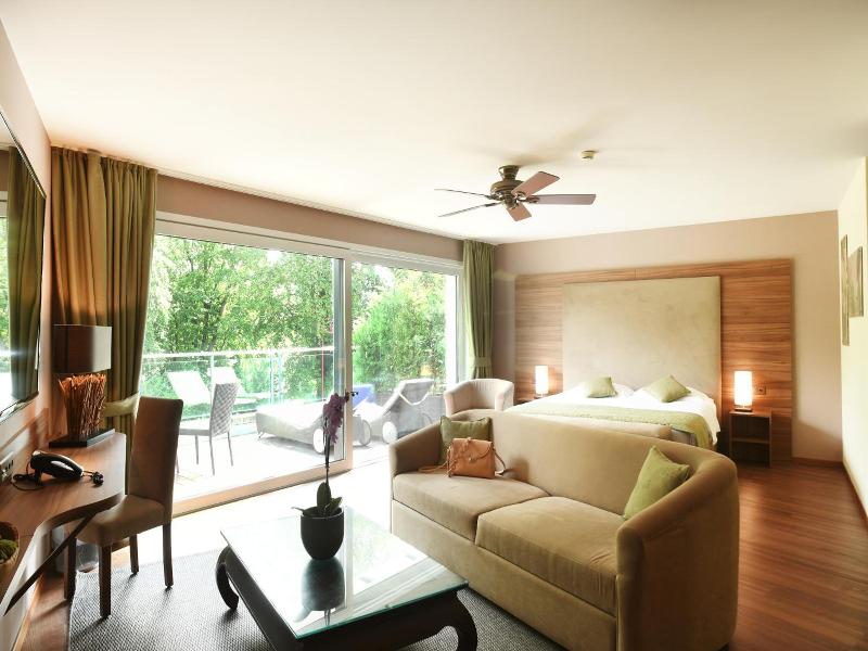 Baron Tavernier Hotel Restaurant & Spa image