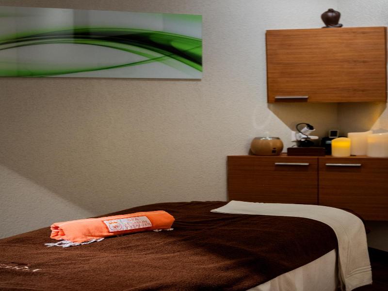 Baron Tavernier Hotel Restaurant & Spa image