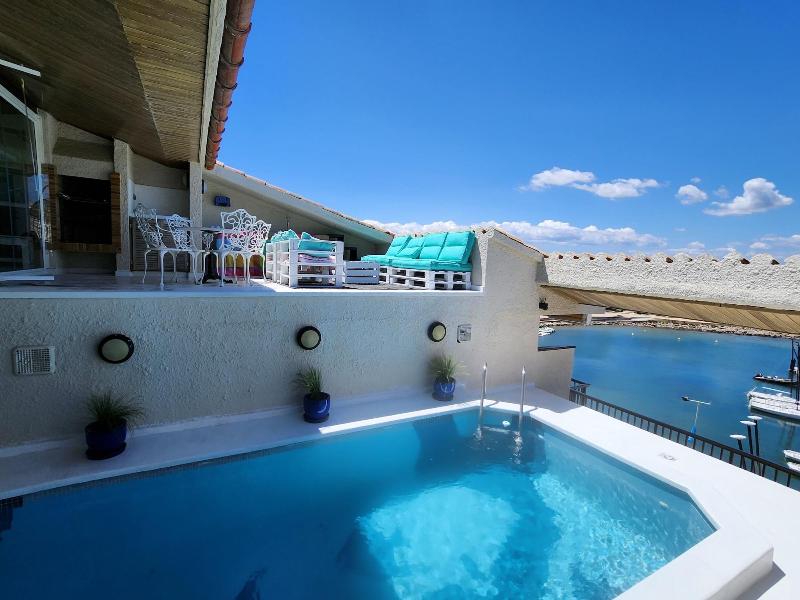 Solo Atico Guest Suites image