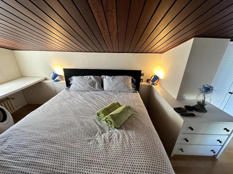 Solo Atico Guest Suites image