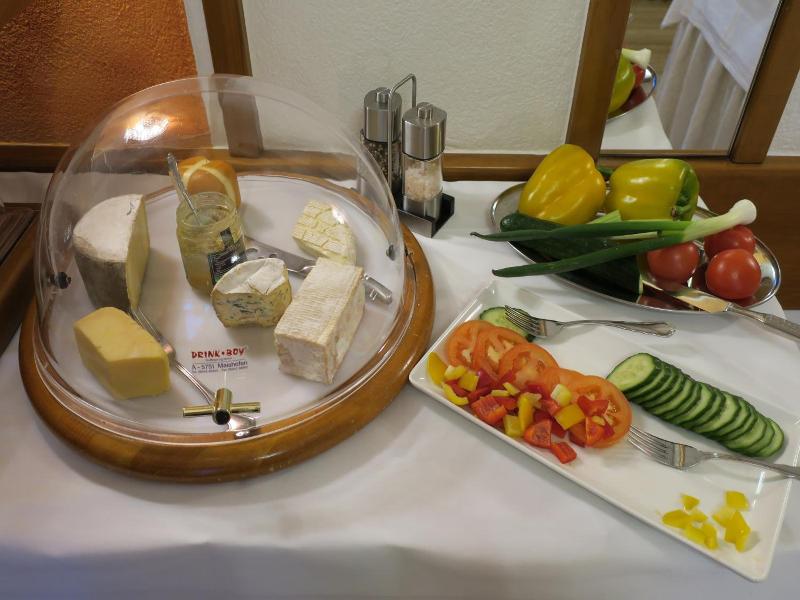"hotel Restaurant Böck ""roter Hahn""" image
