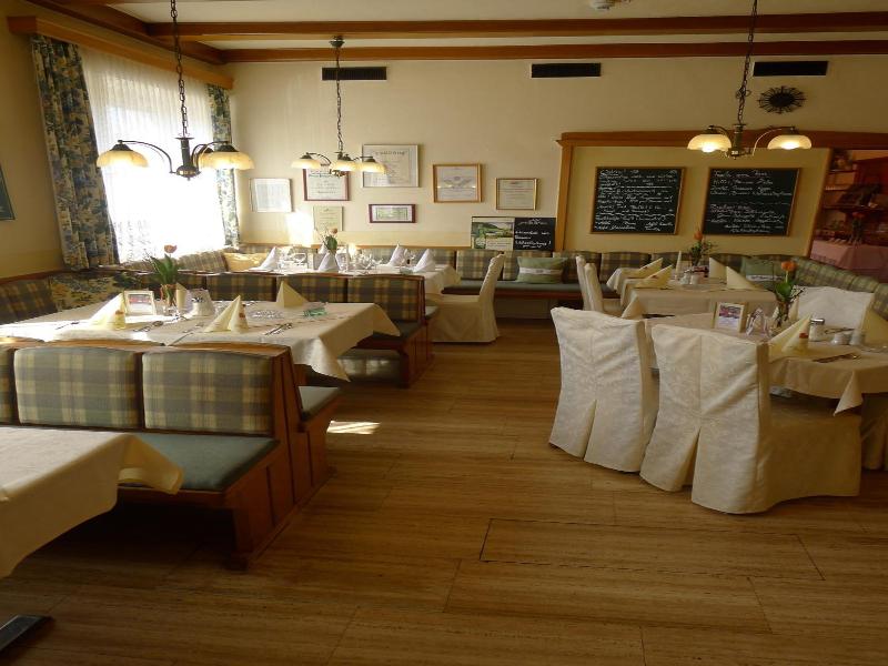 "hotel Restaurant Böck ""roter Hahn""" image
