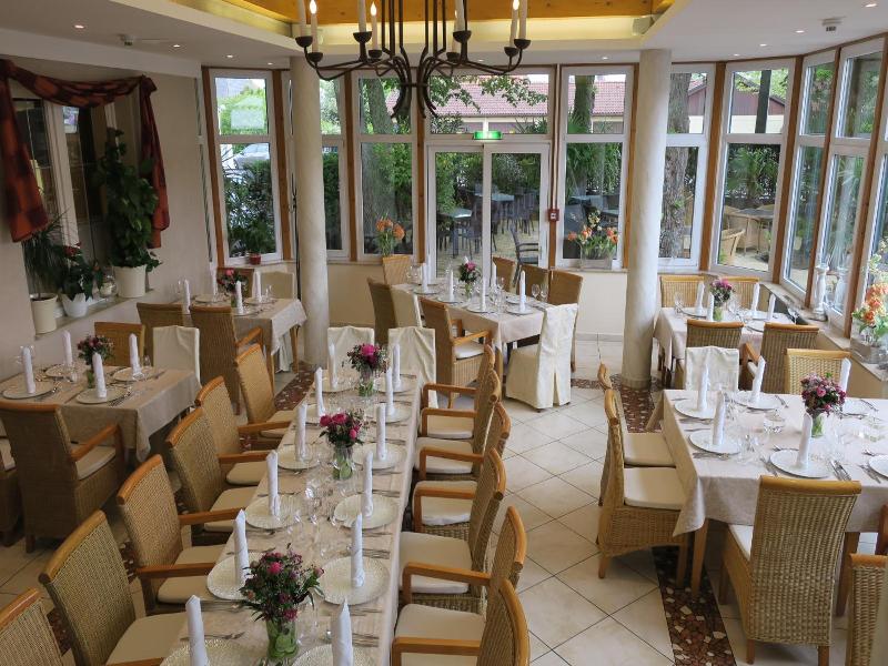 "hotel Restaurant Böck ""roter Hahn""" image