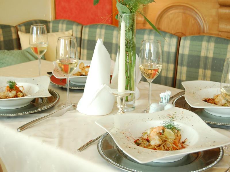 "hotel Restaurant Böck ""roter Hahn""" image