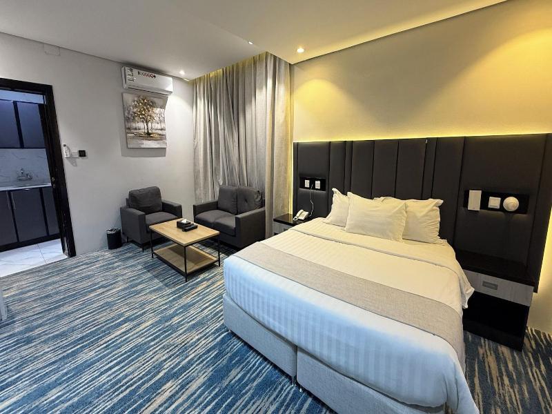 Qimam Park Hotel 1 image