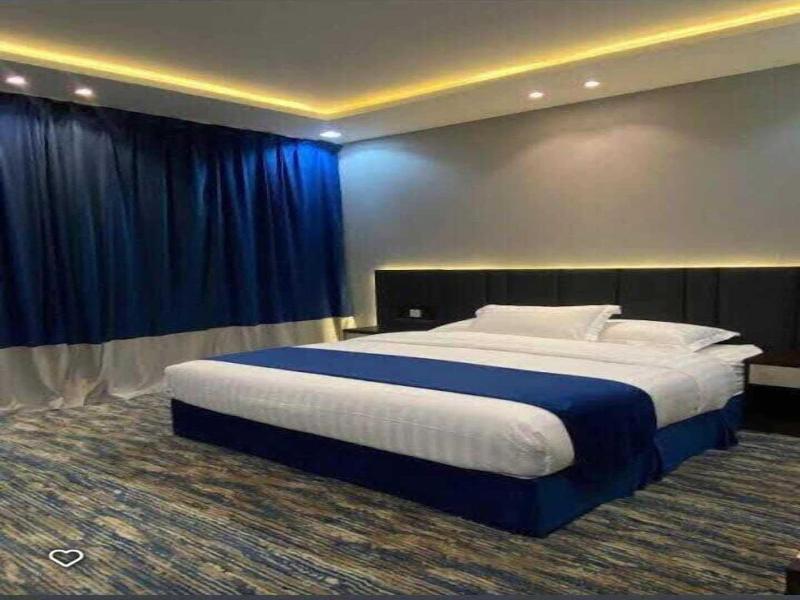 Qimam Park Hotel 1 image