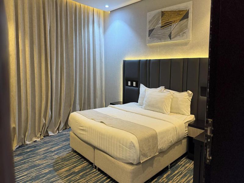 Qimam Park Hotel 1 image