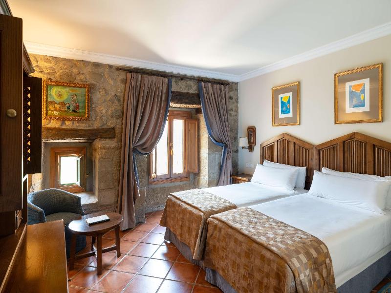 Parador de Santo Domingo Bernardo de Fresneda  image