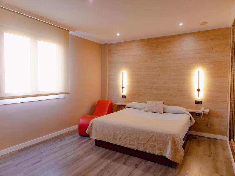 La Siesta image