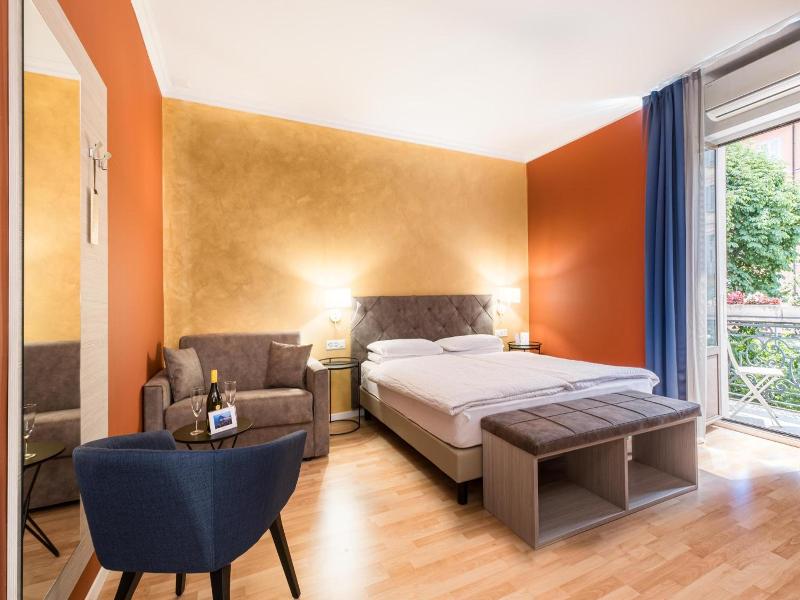 Hotel Zurigo Downtown image