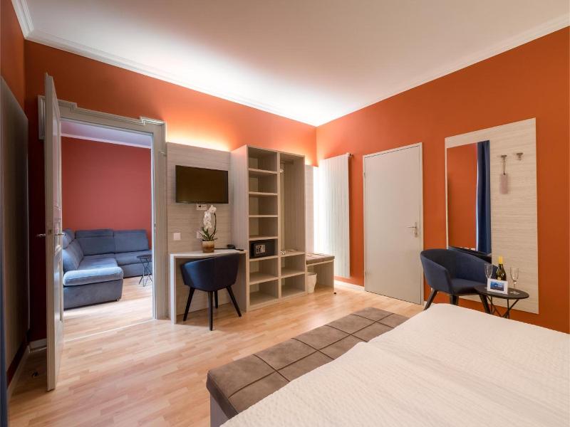 Hotel Zurigo Downtown image