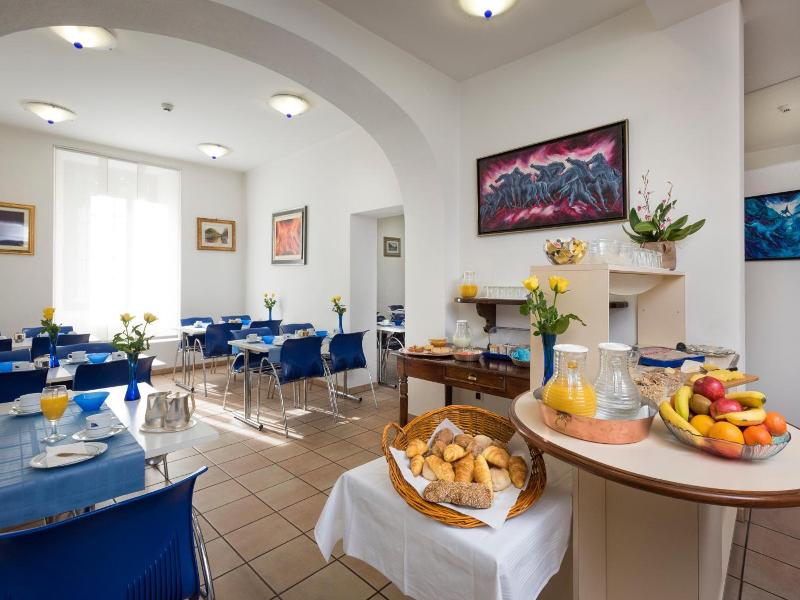 Hotel Zurigo Downtown image