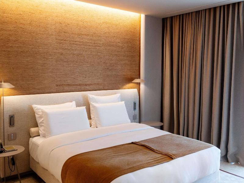 Green Coast Hotel Mgallery Collection image