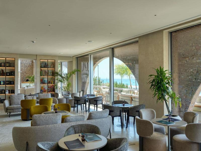 Green Coast Hotel Mgallery Collection image